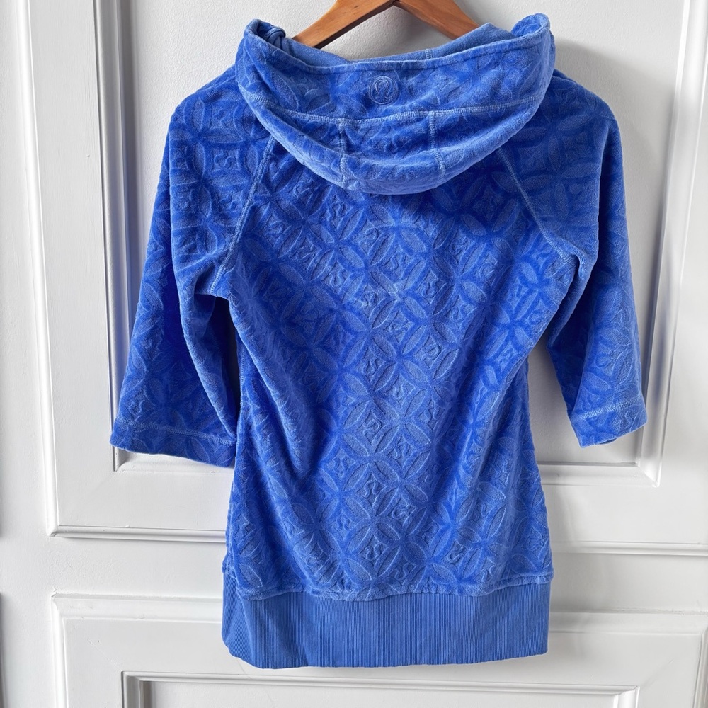 Rare Vintage Lululemon Velour Hoodie – Blue, ¾ Sleeve, Size 6